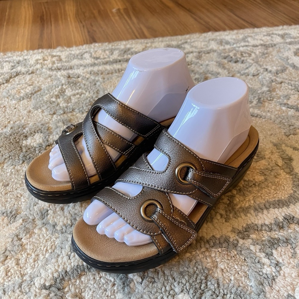 Clarks Women 7 Merliah Karli Metallic Bronze Leather Strappy Wedge Sandals Beach